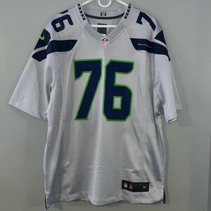 Men’s Large Authentic Nike NFL ON Field Seattle Seahawks Gray Football Jersey